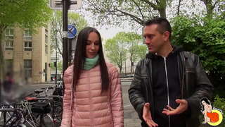 Lilu Bulan disodomi d dengan cara yang terbaik