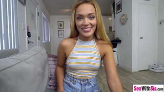 ���້ລົກມັກ blowjob ແລະກັນ fucking