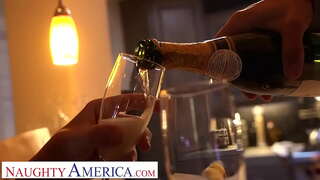 Matigas ang ulo Amerika - Gracie Glam ay makakakuha ng lahat ng bihis bago sakay