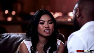 ���້ລົກມັກເຮັດໃຫ້ປະລາກັນ fucking ຂາ Starfall