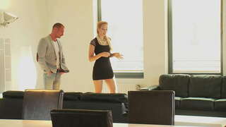 Naughty Agent De La Propietat Immobiliària