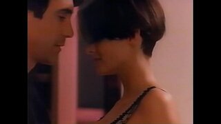 Wendy Hamilton nadra sana sex scene (Bao)