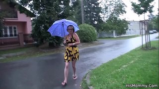 Madura a la mare i adolescents lesbianes jugar als altres