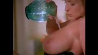 Danni Ashe - ichki striptiz