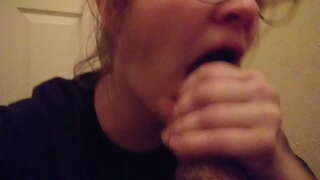 فتاة بيضاء يحب أسود كريم