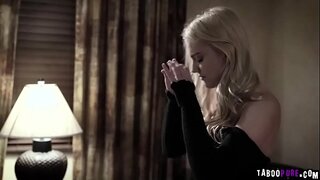 Klein Hande groot piel kry ingesluk deur blond Kenna en haar poesie was fucked hard!