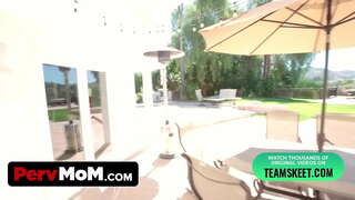 Ego capio Meum Stepmom Et Creamed Eius Pussy