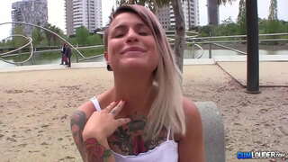 B. نی adicta al مایع منی - اسپانیایی نوجوانان و ارضا روی صورت, انزال