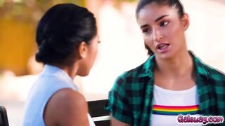 Эмилиямы пелляськон кыл берыктыны планировать карыны но Эмбер чигналозы