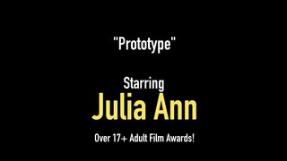 Médico Dick Otários Julia Ann &amp;amp; Jessica Jaymes cousas súa smarty pantalóns bocas con un pau duro, muxidura no seu quente bocas para obter os seus saborosos cum! Vídeo Completo &amp;amp; Julia Live @ JuliaAnnLive.com!