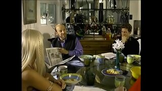 Baħri żwiemel ma diffiċli għodda miġbudin mill short Hannah