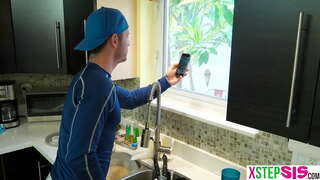 Latina hermanastra es una buena polla de imbécil y he roto a ella haciendo