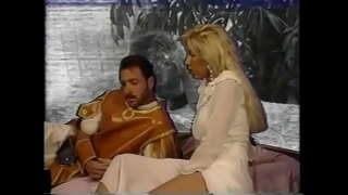 Hoc flava scortum Victoria Paris scit voluptatem eius socium